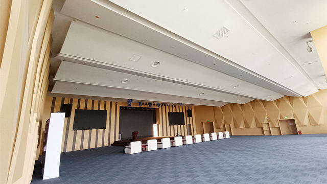 多功能會(huì)議室_副本.jpg 多功能會(huì)議室_副本.jpg